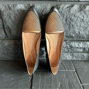 Pour La Victoire Black and Tan Flats